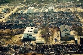 Фото Выносили погибших детей! В Новосибирске опубликованы жуткие кадры разрушительного землетрясения в Нефтегорске 27 мая 2